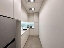 Ocean Financial Centre (D1), Office #571647241